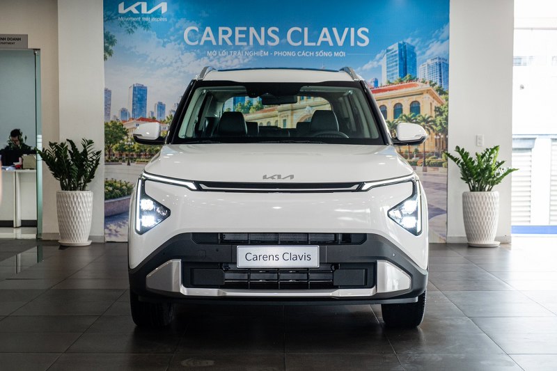 Kia Carens Clavis 2026 