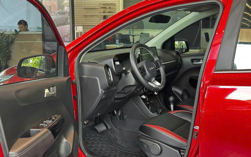 Nội thất Kia New Morning 2025