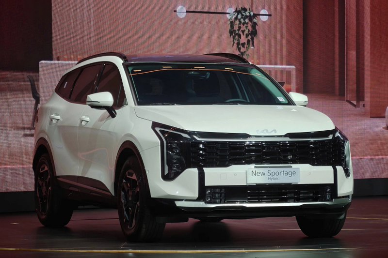 Giá xe Kia Sportate tháng 6/2026 kèm Đánh giá xe chi tiết