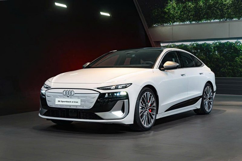 https://s.bonbanh.com/news/images/oto/audi/s6/2026/audi-s6-sportback-etron-2026.jpg