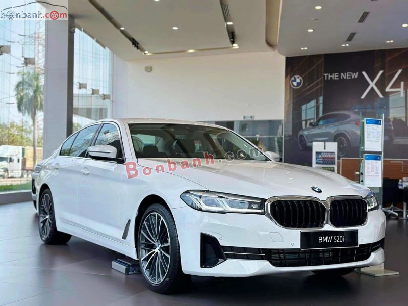 BMW 520i Luxury 2024