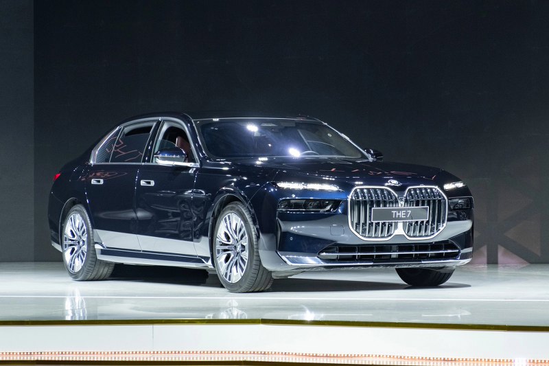 BMW 7 Series 2024 hoàn toàn mới