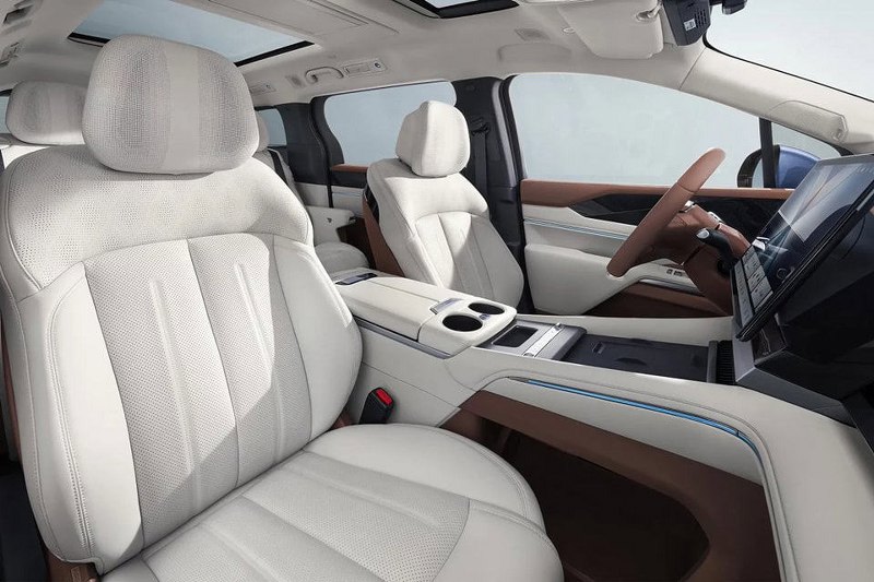 Nội thất BYD M9 2025