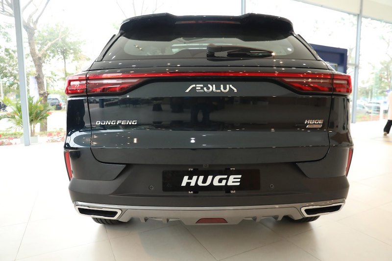 Đuôi xe Dongfeng Huge 2025