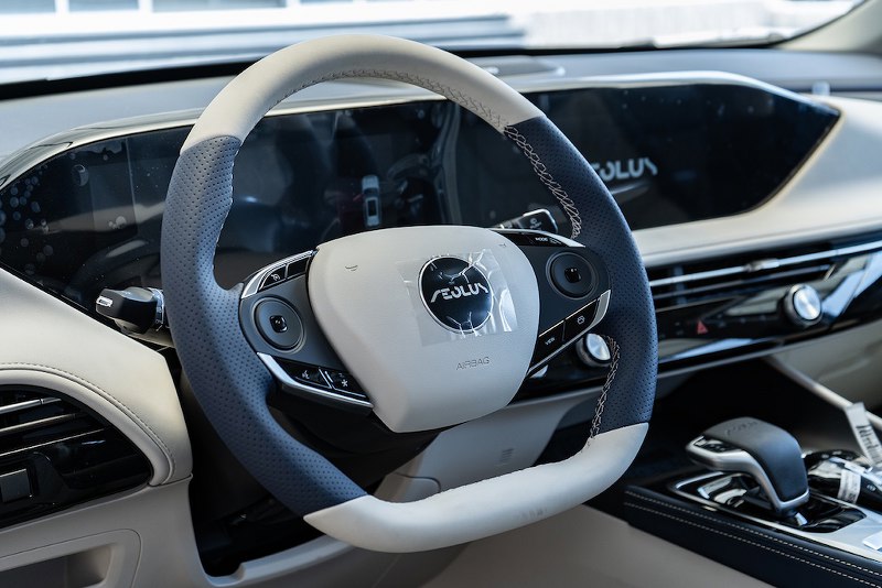 Vô lăng Dongfeng Huge 2025
