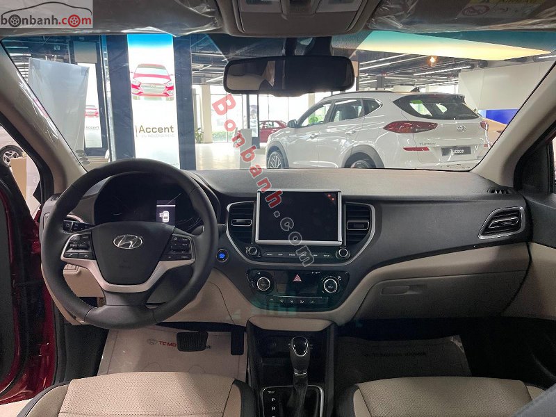 Cabin lái Hyundai Accent 2024
