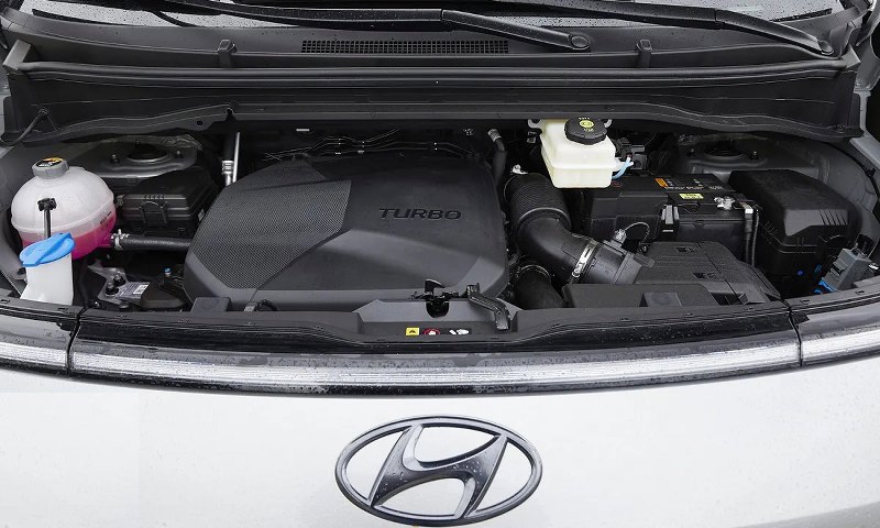 Động cơ Hyundai Staria 2024