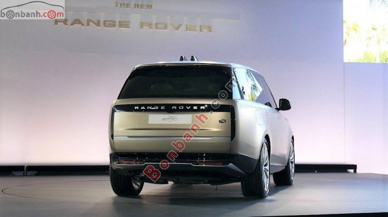 Đuôi xe Land Rover Range Rover 2023