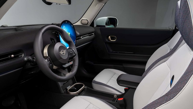 Nội thất Mini Cooper 2025