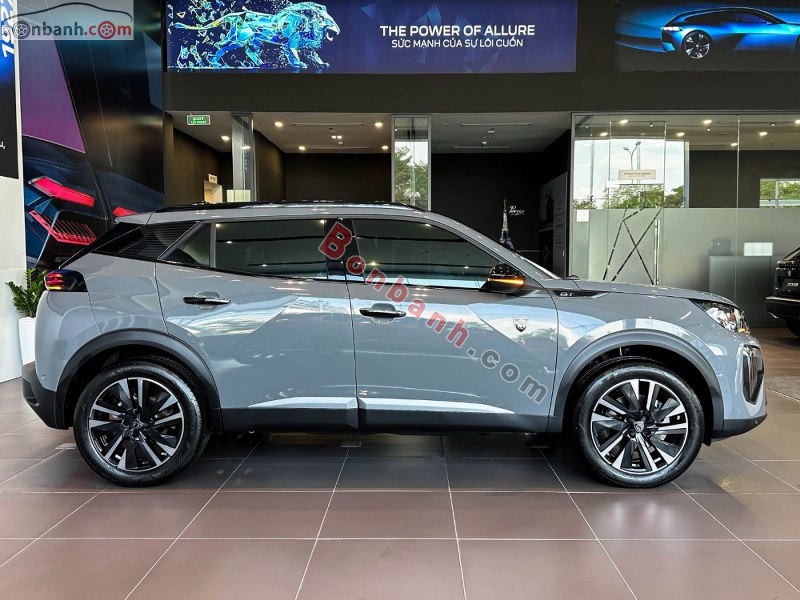 Thân xe Peugeot 2008 2025