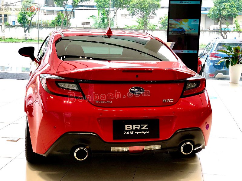 Đuôi xe Subaru BRZ 2024