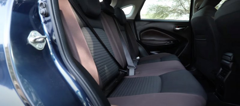 Khoang hành khách Suzuki Fronx 2025