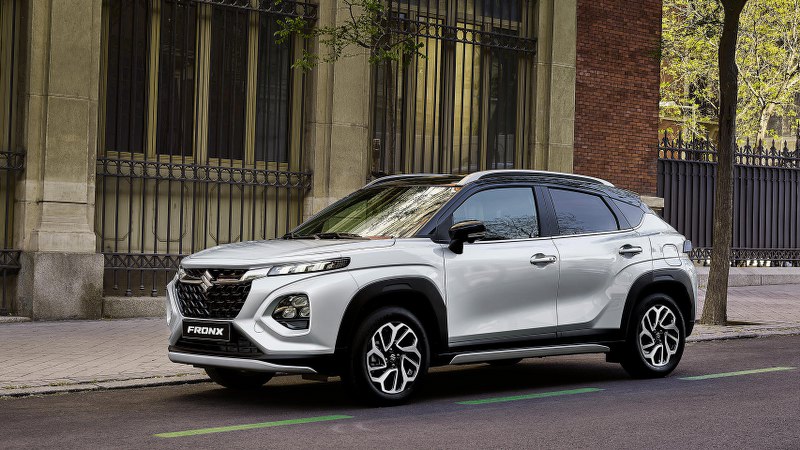 Thân xe Suzuki Fronx 2025