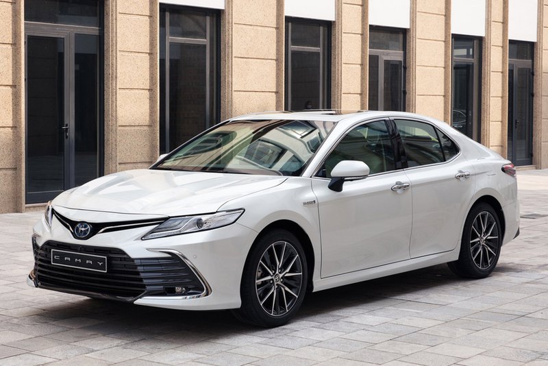 Toyota Camry 2022 hoàn toàn mới tại Việt Nam