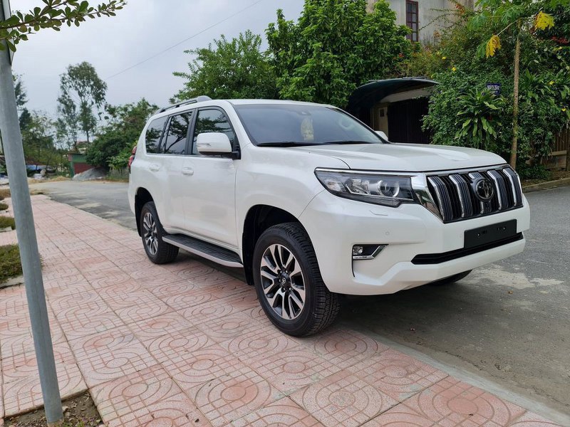 Ngoại thất Toyota Prado 2024