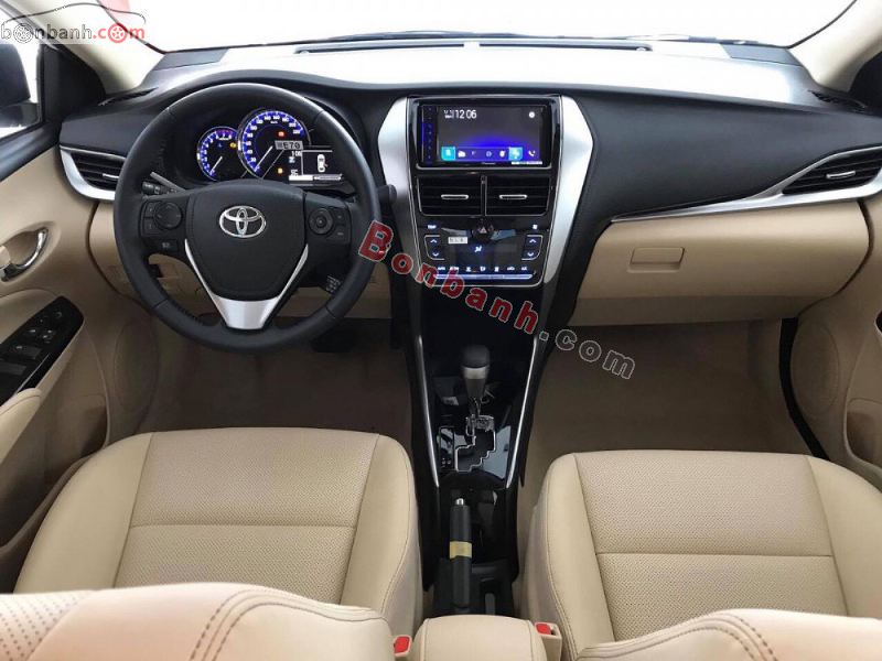 Cabin lái Toyota Vios 2023