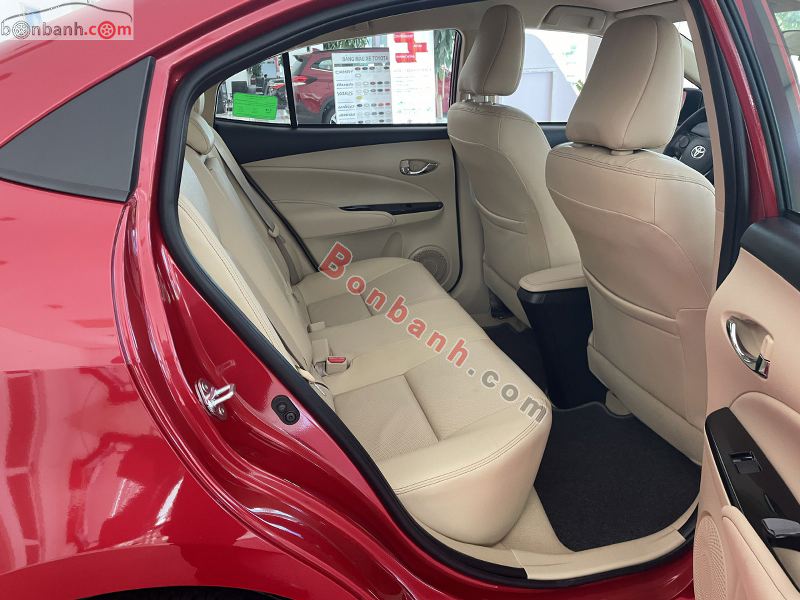 Ghế ngồi trên Toyota Vios 2022