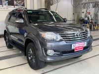 Bán xe Toyota Fortuner 2016 2.7V 4X2 AT giá 476 Triệu - TP HCM