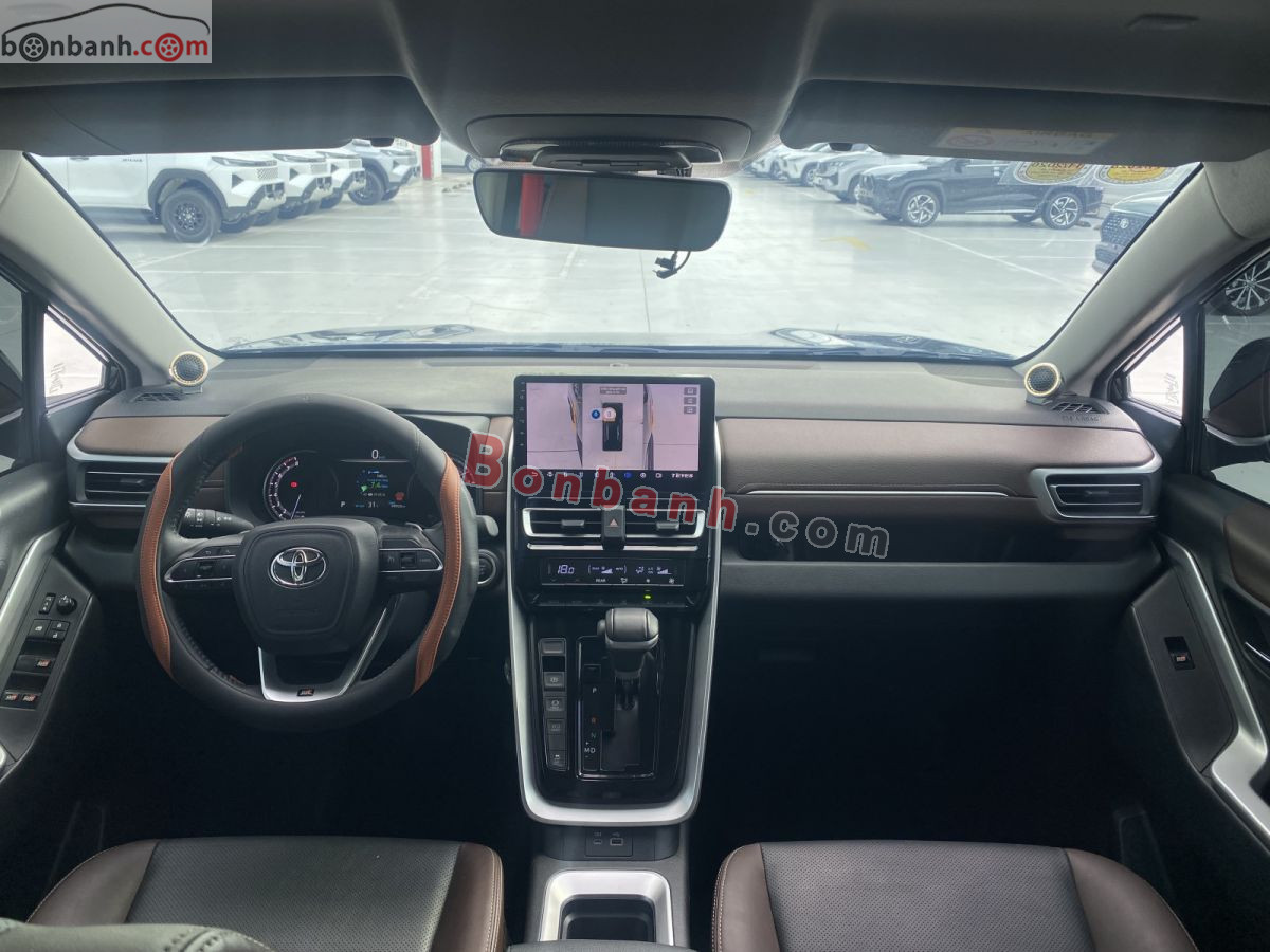 Toyota Innova Cross 2.0V CVT 2025 - 785 Triệu 10