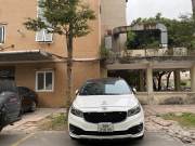 Bán xe Kia Sedona 2017 2.2L DATH giá 555 Triệu - Hà Nội