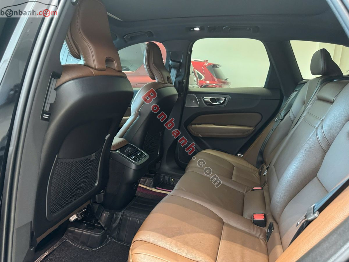 Volvo XC60 Inscription B6 AWD 2022 - 1 Tỷ 390 Triệu 9