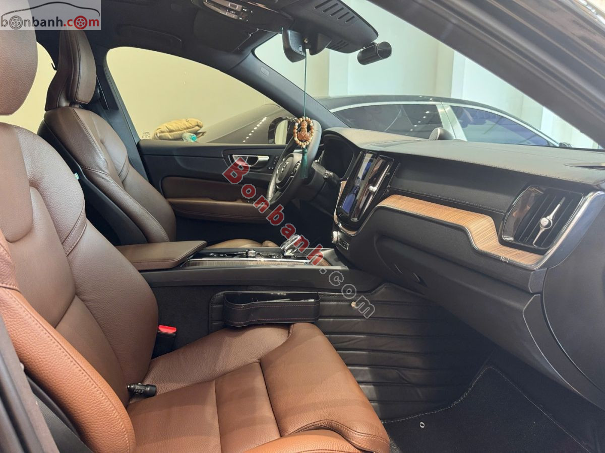 Volvo XC60 Inscription B6 AWD 2022 - 1 Tỷ 390 Triệu 8