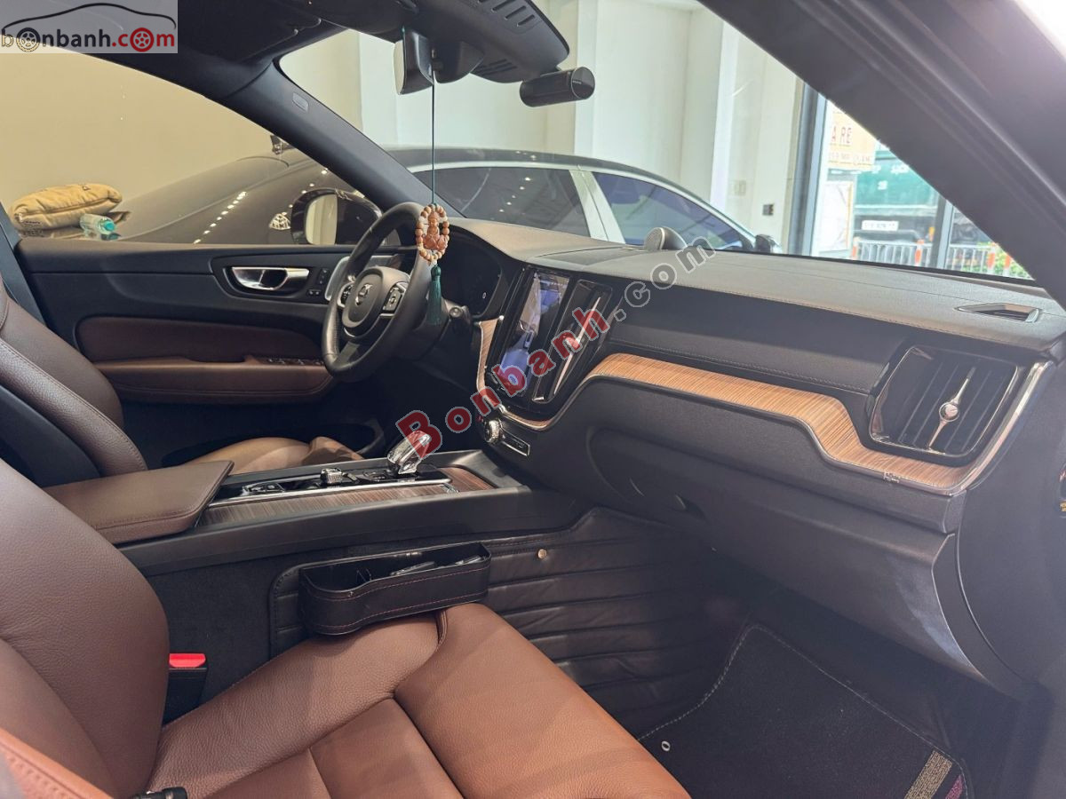 Volvo XC60 Inscription B6 AWD 2022 - 1 Tỷ 390 Triệu 7