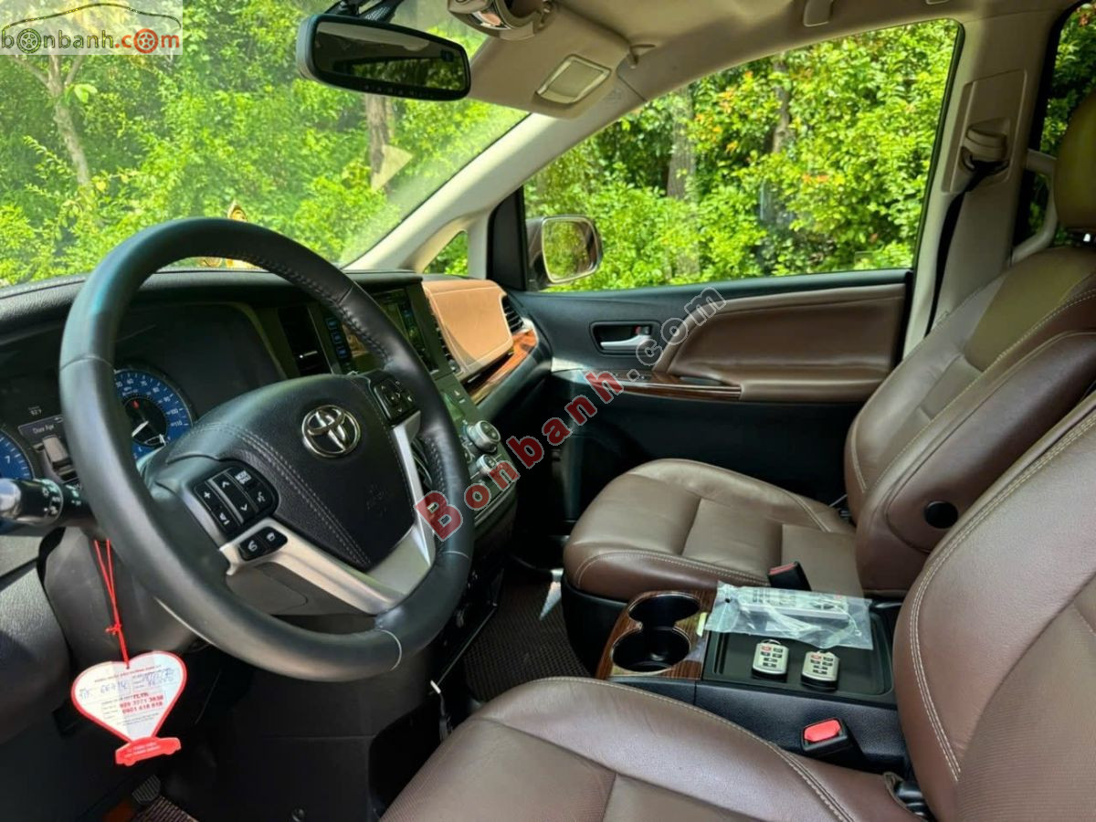 Toyota Sienna Limited 3.5 2017 - 1 Tỷ 600 Triệu 6