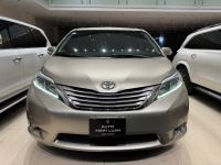Bán xe Toyota Sienna 2017 Limited 3.5 giá 1 Tỷ 580 Triệu - TP HCM