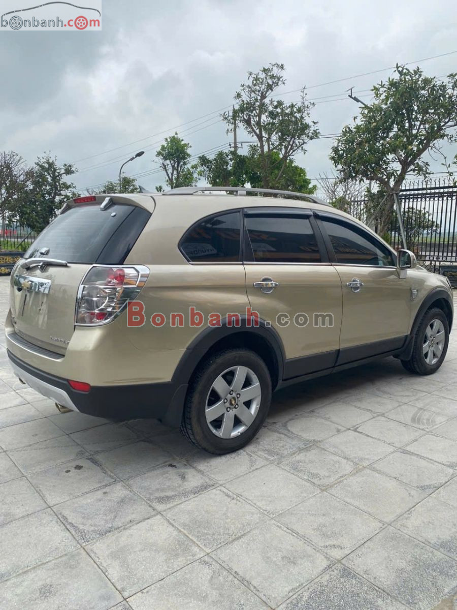 Chevrolet Captiva LT 2.4 MT 2009 - 140 Triệu 3