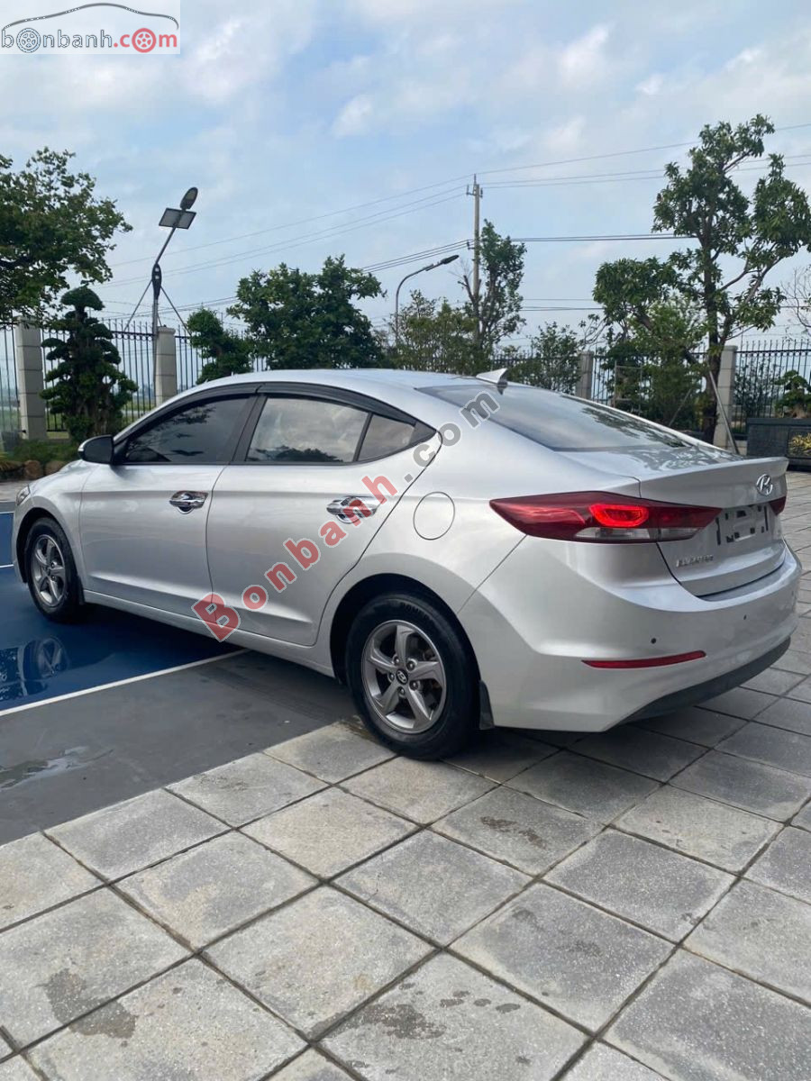 Hyundai Elantra 1.6 MT 2018 - 285 Triệu 5