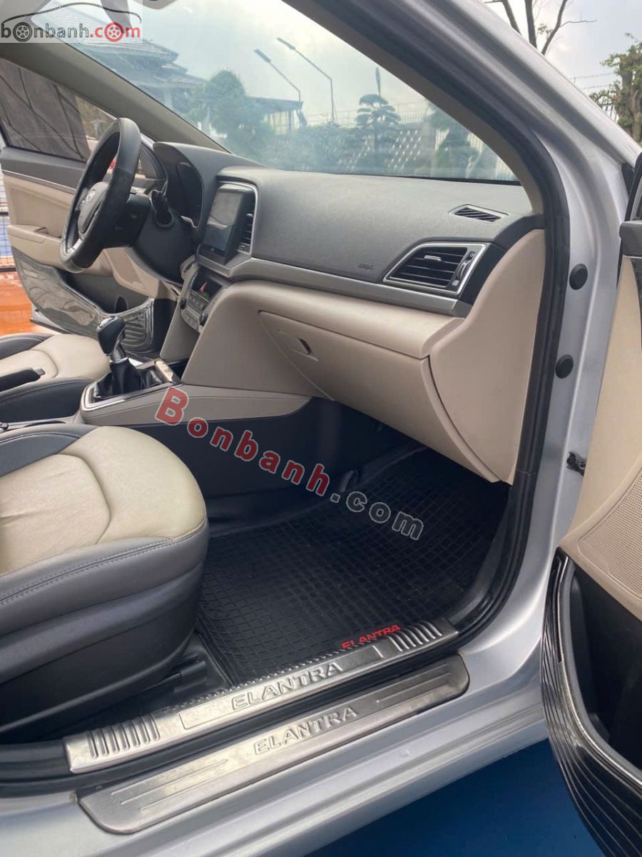 Hyundai Elantra 1.6 MT 2018 - 285 Triệu 7