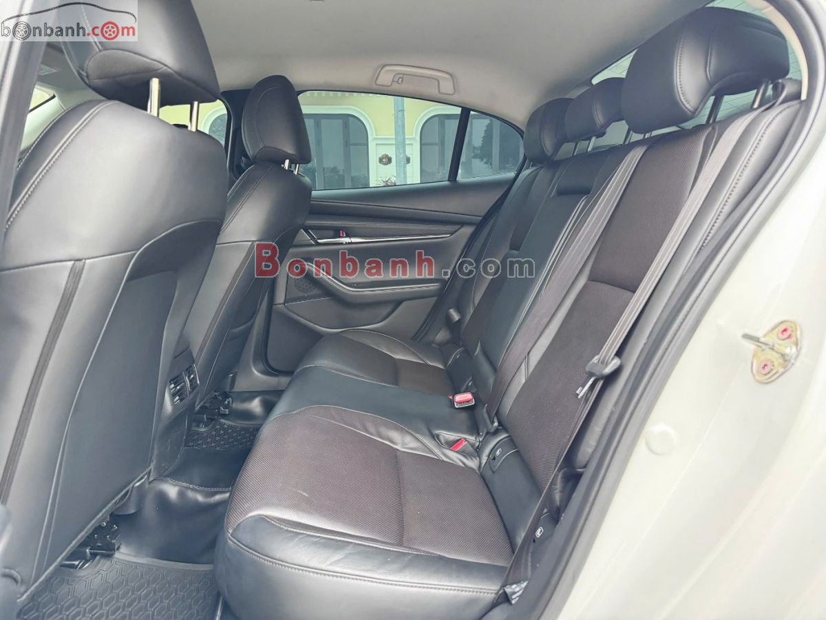 Mazda 3 1.5L Luxury 2022 - 539 Triệu 10