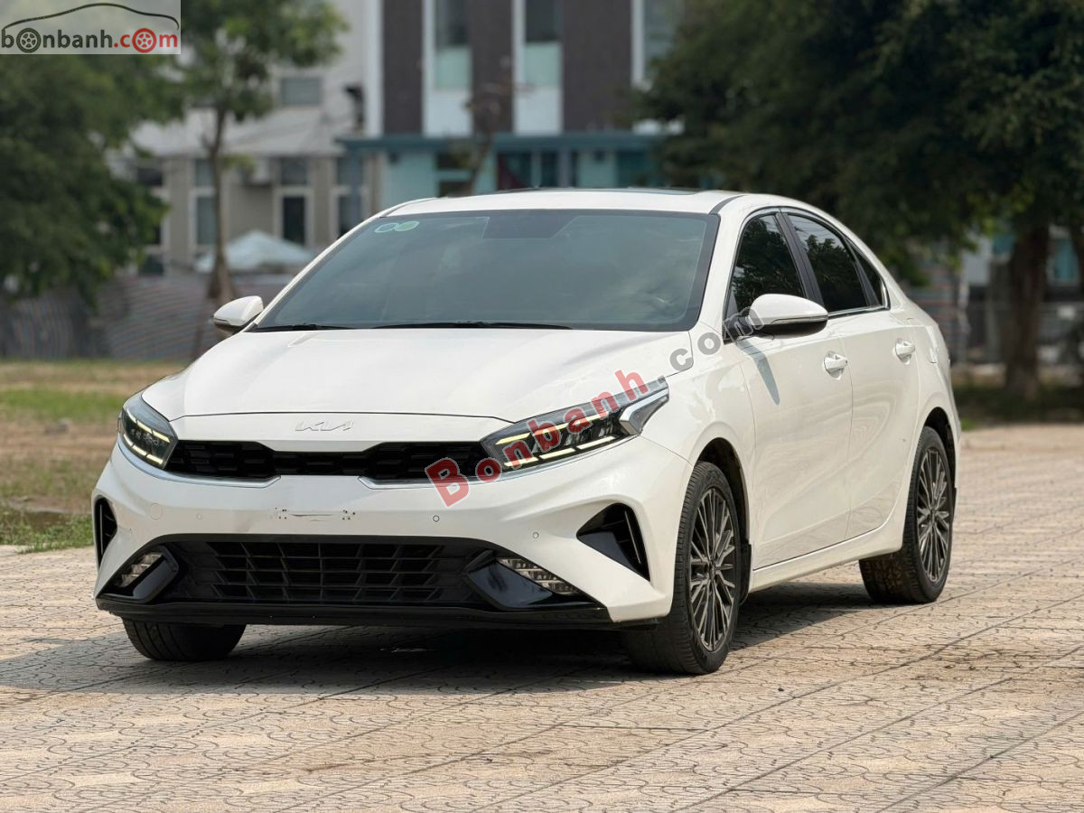 Kia K3 Premium 1.6 AT 2022 - 528 Triệu 2