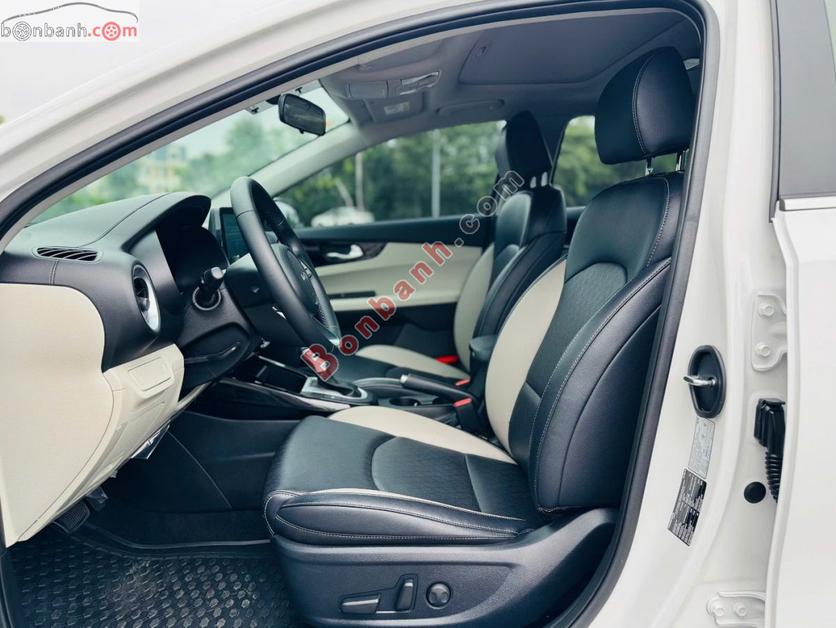 Kia K3 Luxury 1.6 AT 2025 - 569 Triệu 6