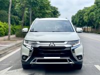Bán xe Mitsubishi Outlander 2.0 CVT 2018 giá 568 Triệu - Hà Nội