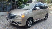 Bán xe Toyota Innova 2015 2.0E giá 298 Triệu - Đồng Tháp