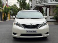 Bán xe Toyota Sienna 2010 LE 3.5 giá 670 Triệu - TP HCM
