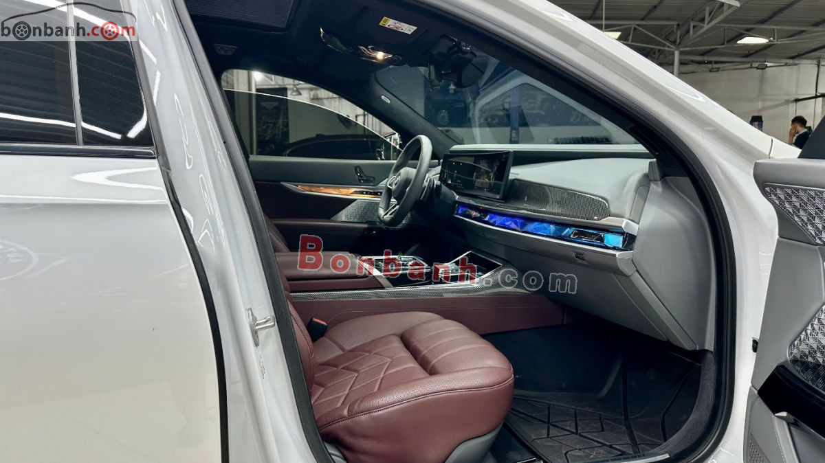 BMW 7 Series 735i M Sport 2024 - 3 Tỷ 779 Triệu 6