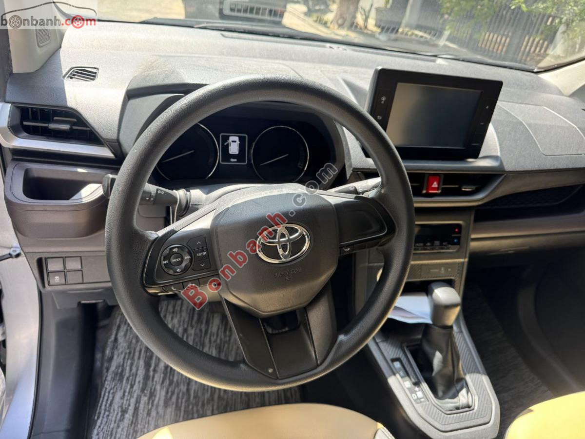 Toyota Avanza Premio 1.5 AT 2022 - 360 Triệu 4