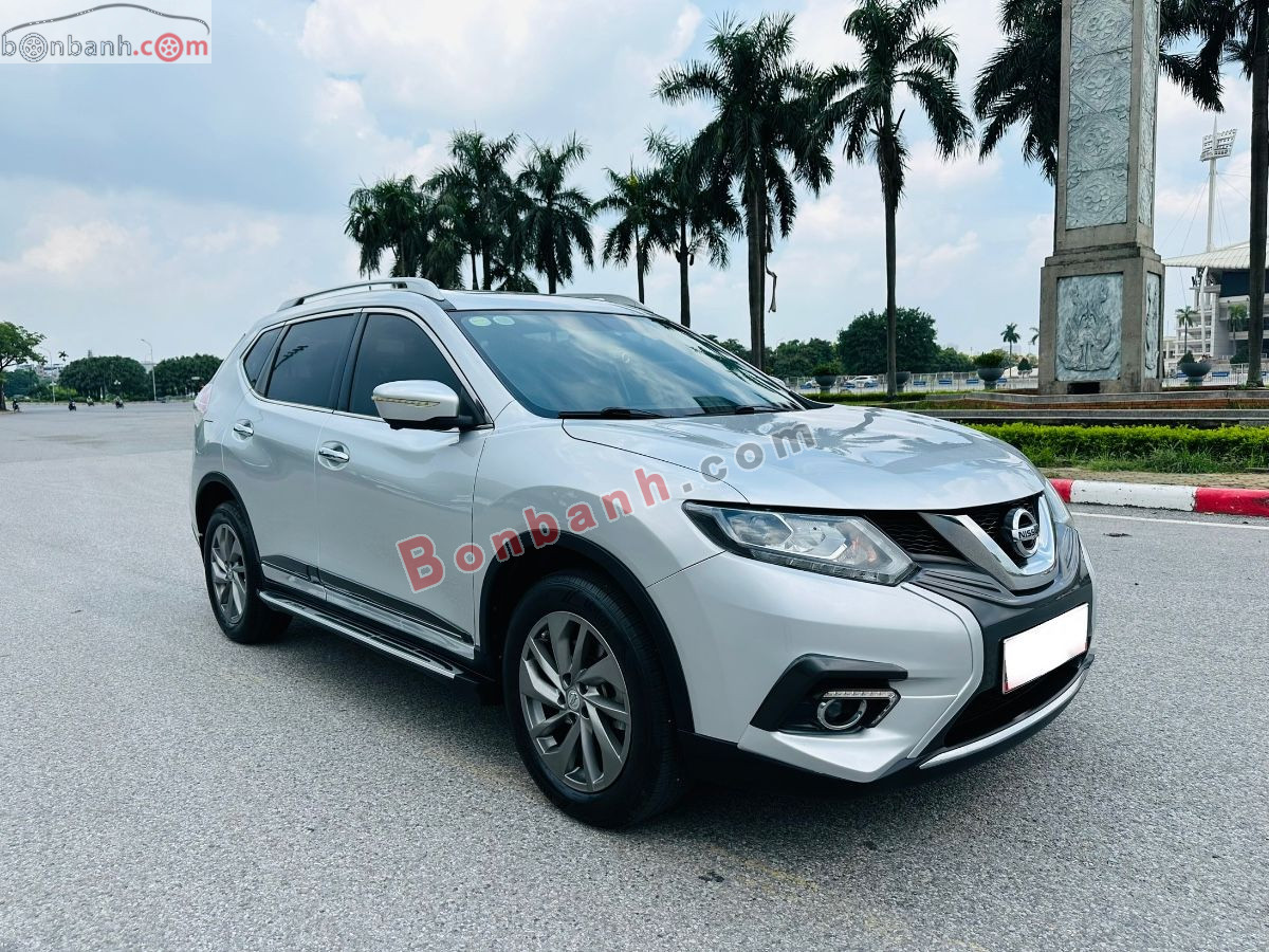 Nissan X trail 2.5 SV Premium 4WD 2018 - 465 Triệu 2