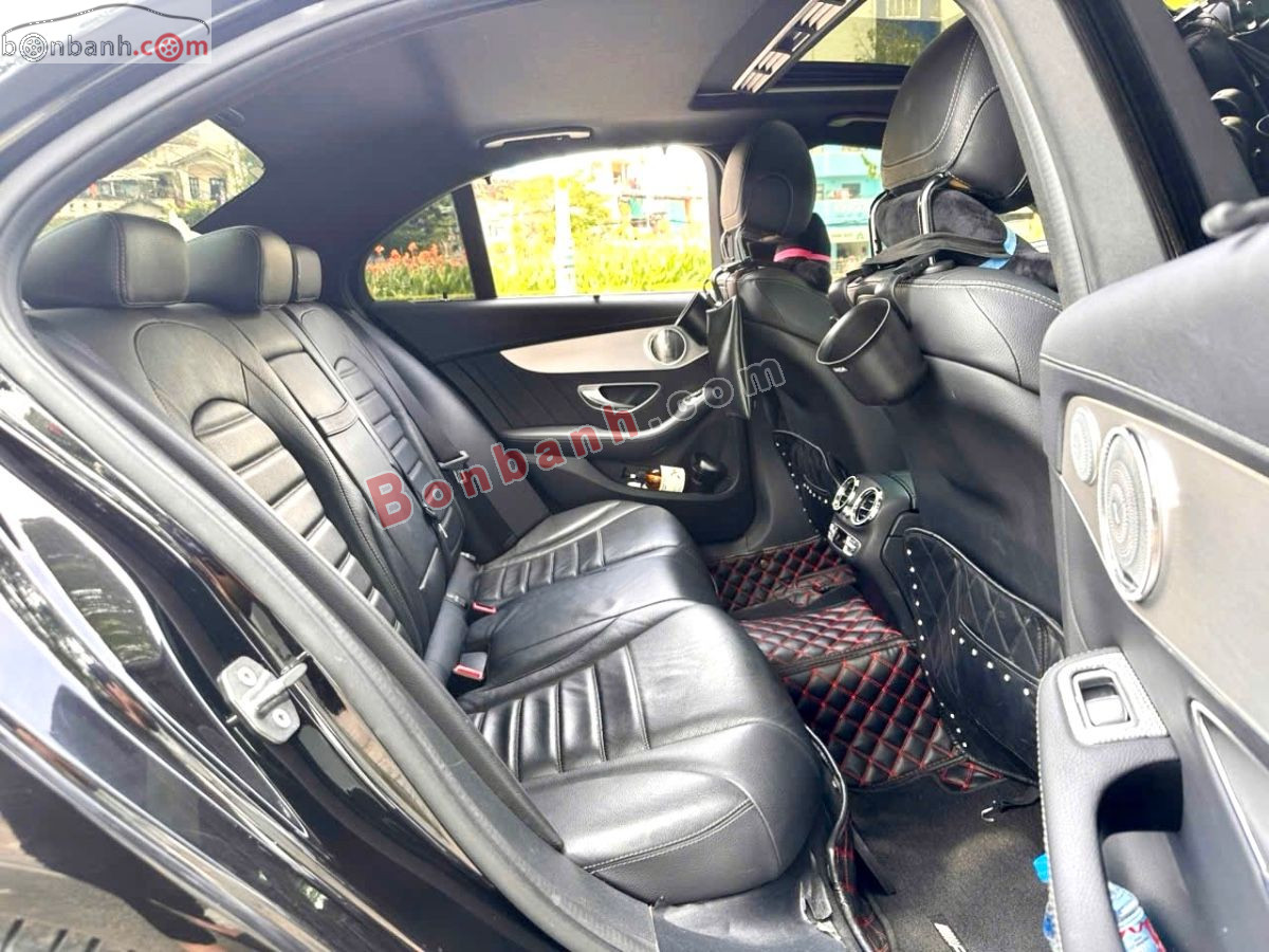 Mercedes Benz C class C300 AMG 2017 - 625 Triệu 10