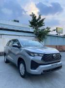 Bán xe Toyota Innova 2026 Cross 2.0G CVT giá 725 Triệu - TP HCM