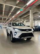 Bán xe Toyota Fortuner 2026 Legender 2.7L 4x2 AT giá 1 Tỷ 255 Triệu - TP HCM