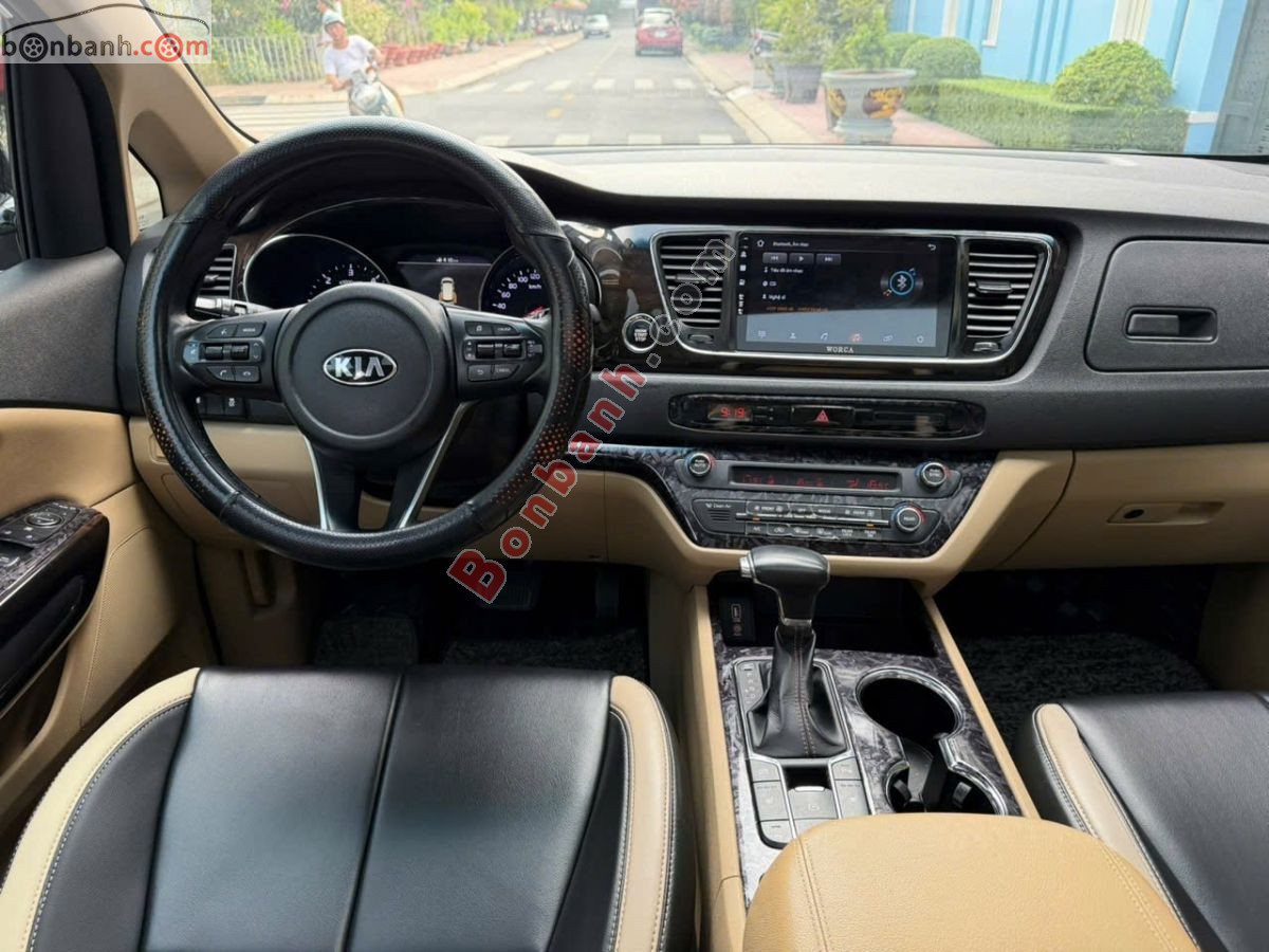 Kia Sedona 2.2 DAT Luxury 2019 - 645 Triệu 8