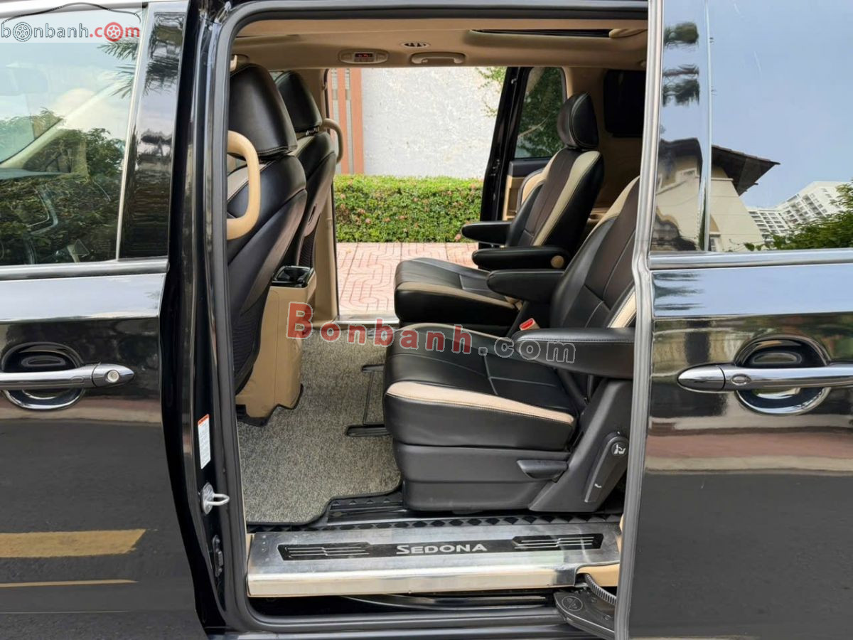 Kia Sedona 2.2 DAT Luxury 2019 - 645 Triệu 9