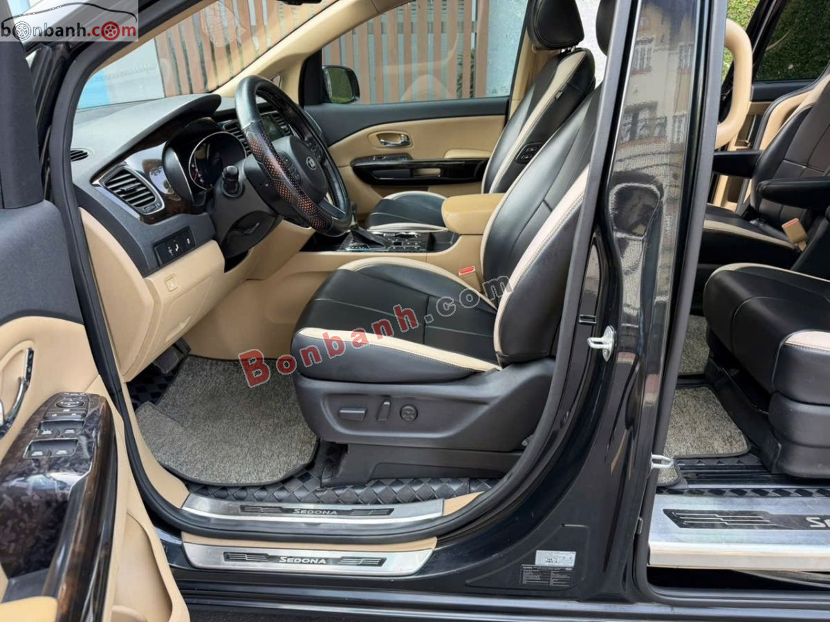 Kia Sedona 2.2 DAT Luxury 2019 - 645 Triệu 5