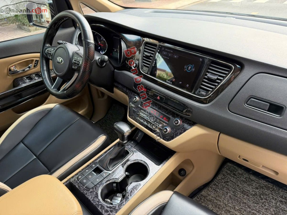 Kia Sedona 2.2 DAT Luxury 2019 - 645 Triệu 7