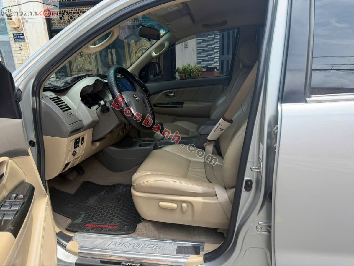 Toyota Fortuner 2.7V 4x2 AT 2013 - 330 Triệu 6