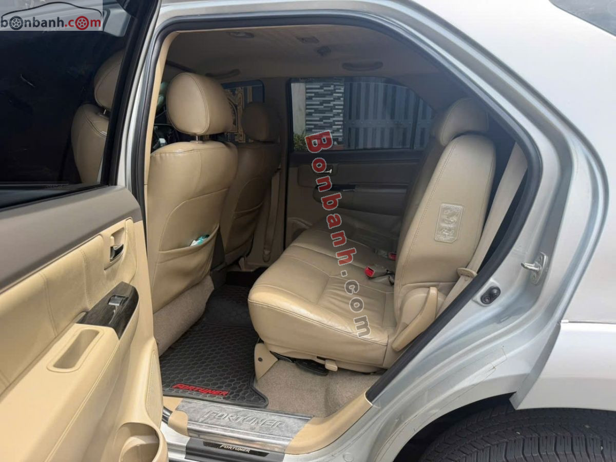 Toyota Fortuner 2.7V 4x2 AT 2013 - 330 Triệu 7